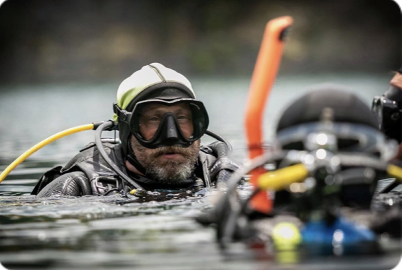 Paul S. diving
